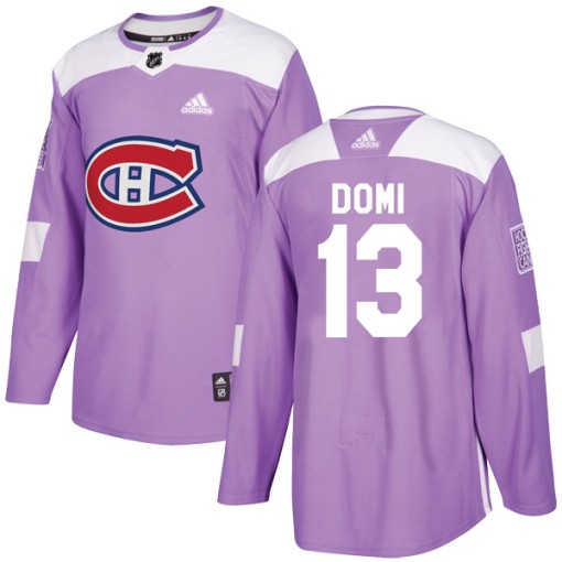 max domi t shirt